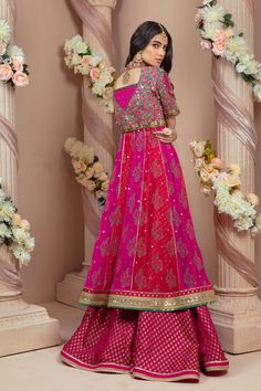 Ruhaak | Pakistani Designer Outfit | Sarosh Salman Trending Party Wear Dresses, Old World Glamour, Lehenga Dupatta, Lehenga Fabric, Designer Outfit, Wedding Festivities, Gota Work, Pure Chiffon, Chiffon Dupatta