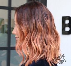 Ginger Peach Hair, Brown Ombre Hair Color, Auburn Balayage, Bronze Hair, Brown Ombre Hair, Peach Hair, Hair Colours, Ombre Hair Color, Pastel Hair