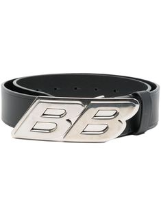 logo-buckle leather belt from BALENCIAGA featuring black, calf leather, logo buckle fastening, punched holes and adjustable fit. Conscious: We've partnered with Good On You – an ethical agency that rates how sustainably brands perform. This item comes from a brand that performs well in relation to their impact on the planet.. Dark Rapper Aesthetic, Moto Logo, Y2k Belt, Balenciaga Logo, Balenciaga Black, Neck Accessories, Branded Belts, Designer Belts