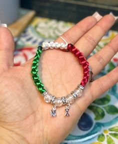 "Mexico charm bracelet with the Mexican flag colors and \"MX\" letter charms.  Adjustable to fit all sizes!" Mexico Flag Bracelets, Adjustable Bracelet Ideas, Hispanic Bracelets, Latina Picture, Mexican Jewelry Bracelets, Mexican Bracelets, Mexican Flag Colors, Mexican Things, Mexican Stuff