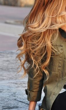 Long layers of waves #hair #beauty #style Color Rubio, Strawberry Blonde Hair, Long Blonde, Long Blonde Hair, Strawberry Blonde