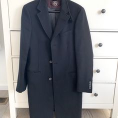 Mens Black Wool Winter Coat By Zara Man. Size Small. Pristine Condition. Zara Winter Coat, Zara Winter, Coats Men, Wool Winter Coat, Wool Winter, Zara Man, Zara Jackets, Zara Black, Black Wool