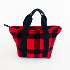 Wool bucket tote bag Outdoor Tote Bags With Zipper Closure, Outdoor Tote Bag With Zipper Closure, Winter Everyday Bags With Zipper Pocket, Red Outdoor Shoulder Bag With Large Capacity, Outdoor Bags With Removable Pouch And Double Handle, Red Large Capacity Shoulder Bag For Outdoor, Red Shoulder Bag With Large Capacity For Outdoor, Winter Outdoor Bag With Zipper Closure, Outdoor Winter Bag With Zipper Closure