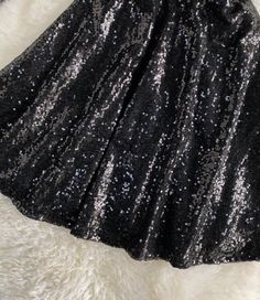 Cute A line sequins short dress Fabric: sequins Color: silver, black Size: S, M S length 76 bust 82 waist 74 M length 77 bust 86 waist 78 For more pictures of the dress, please contact us, thank you.