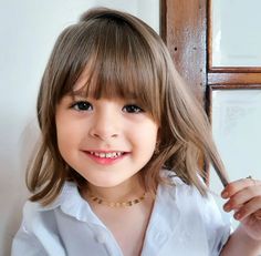 Haircut For Toddlers Girl, Girls Fringe Hair Kids, Toddler Fringe Haircut, Kid Haircut With Bangs, Girl Bangs Haircut Kids, Kids Bangs Haircut, Haircut For Toddler Girl, Toddler Bangs Haircut Girl, Toddler Girl Haircut With Bangs