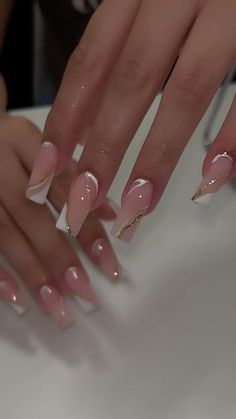 Gold Acrylic Nails, Acrylic Nails Coffin Short, Short Acrylic Nails Designs, Pink Acrylic Nails, New Year's Nails, Square Acrylic Nails, Manicure E Pedicure, Best Acrylic Nails, Gold Nails