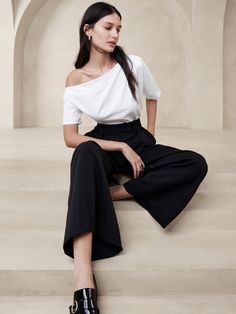 One-Shoulder Heavy Cotton Top | Banana Republic Top Banana, One Shoulder Tops, Basic Tops, Cotton Top, Cotton Tops, Spring Summer Fashion, Womens Clothing Tops, Heavy Cotton, Fashion News