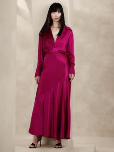 Gown Frock Design, Women Nightwear Dresses, Kibbe Dramatic, Night Wear Dress, Bright Colored Outfits, Satin Maxi Skirt, Silk Maxi Skirt, Dramatic Classic, True Winter