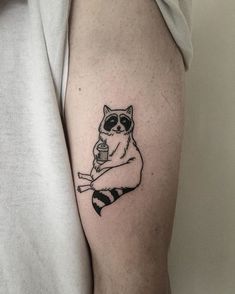 Trash Can Tattoo, Trash Panda Tattoo, Beer Can Tattoo, Spontaneous Tattoo Ideas, Beer Tattoo, Aesthetic Tattoo Ideas, Beer Tattoos