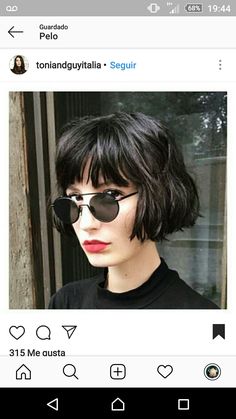 Dutch Bob With Bangs, Amelie Bob, French Bob With Micro Bangs, Short French Bob With Fringe, 60s French Bob, French New Wave Aesthetic, French Bob Aesthetic, Short Bob Styling, French Bob Haircut With Bangs