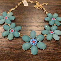 Chunky Blue Flower Necklace Trendy Blue Jewelry For Spring, Blue Flower-shaped Spring Jewelry, Blue Casual Jewelry For Spring, Casual Blue Jewelry For Spring, Gold Bar Pendant Necklace, Blue Flower Necklace, Gold Bar Pendant, Minimalist Necklace Silver, Emerald Green Necklace