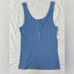 New Without Tags. Please View Photos For Detailed Measurements. Thank You!! This Aerie Tank Top Is Perfect For Any Occasion. The Blue Color And Ribbed Texture Make It A Stylish Addition To Any Wardrobe. The Buttons On The Top Add A Touch Of Elegance And Convenience. This Top Is Made For Women In Size L And Is Perfect For Those Who Want A Regular Fit. The Brand Speaks For Itself, So You Can Be Sure That You Are Getting A Quality Product. C448 Tank Top With Buttons, Top With Buttons, Ribbed Tank Top, Ribbed Texture, Ribbed Tank, View Photos, Blue Color, Tank Top, Womens Tops