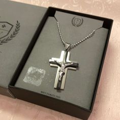 Men’s New Boxed Catholic Crucifix Pendant And Chain Necklace, Retail Value $40.00 Black Engraved Crucifix Necklace, Men's Crucifix Necklace, Luxury Men's Crucifix Cross Necklace, Gold-plated Tarnish-resistant Crucifix Necklace, Men’s Crucifix Necklace, Catholic Crucifix, Mens Accessories Jewelry, Silver Man, Black Silver