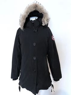 ::Canada Goose Down Jacket:: *authentic Super warm Canada Goose Jacket for coming Winter! detachable Hoodie and Total 4 pockets. If you need more detail photos, please contact me:) ---------------------------------------------------- Size: XS Flat Measurements: Shoulder: 18in Bust: 22in Length: 31in Arm Hole: 9in Sleeve: 25in Condition: Used Made in: Canada ----------------------------------------------------- -Please remember vintage garments might display subtle imperfections and wear - items Canada Goose Jacket, Down Coat, Staple Pieces, Canada Goose, Canada Goose Jackets, Down Jacket, Pleated Skirt, Winter Jackets, Im Not Perfect