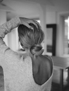 Inspi Photo, Chignon Bun, Fishtail Braid, Photo Insta, Glam Hair, Low Bun, Cara Delevingne, Marie Antoinette