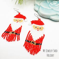 Santa Clause Fringe Earrings, Handwoven Seed Bead, Holiday Party Jewelry, Christmas Earrings, Secret Santa Gift, White Elephant Gift by MyJewelryShed on Etsy Christmas Seed Bead, Holiday Party Earrings, Holiday Party Jewelry, Beading Designs, Bead Fringe, Color Earrings, Secret Santa Gift, Santa Clause, Party Earrings