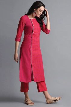 Design Kurta, Salwar Neck Designs, Stylish Kurtis Design, New Kurti Designs