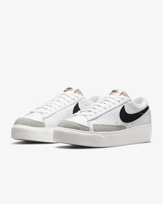 White Casual Shoes, Tenis Nike, Nike Models, Women Platform Shoes, Original Fashion, Nike Shoes Women