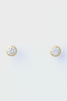 Gold Diamond Earrings Studs, Diamond Stud Earrings, Diamond Stud, Bezel Diamond, On Repeat, Gold Earrings Studs, Jewelry Bags, Diamond Earrings Studs, Luxury Jewelry