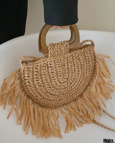 Majxx - Straw Bag with Elegant Tassel Design and Top Handle Tie Strap Top, Sleeveless Pencil Dress, Tassel Top, Basket Tote, Straw Basket, Handbag Pattern, Details Pictures, Chic Type, Neckline Designs