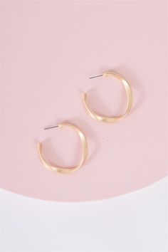 🖤 Matte gold finish 🖤 Twisted circular shape 🖤 Stud earring 🖤 Perfect trendy accent for any outfit Modern Gold Open Circle Earrings, Formal Circular Metal Earrings, Chic Rose Gold Round Hoop Earrings, Chic Circle Jewelry For Party, Chic Rose Gold Metal Hoop Earrings, Chic Small Hoop Gold Earrings, Elegant Gold Open Circle Hoop Earrings, Trendy Small Hoop Jewelry For Formal Occasions, Elegant Matte Gold Small Hoop Jewelry