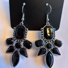 New. Paparazzi Brand Black Metal Earrings For Evening, Black Nickel-free Earrings For Party, Nickel-free Black Earrings For Party, Black And Silver Earrings, Jewelry Black, Paparazzi Jewelry, Earrings Color, Black And Silver, Black Silver