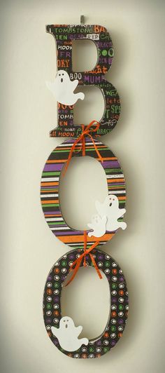 the letter b is decorated with halloween decorations