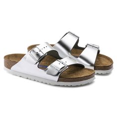 Arizona Natural Leather Natural Leather Sandals, Two Strap Sandals, Birkenstock Women, Metallic Look, Footbed Sandals, Calf Muscles, Silver Sandals, Leather Sandals Women, Birkenstock Arizona