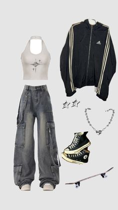 #y2k #outfit Woman Y2k Outfit, Y2k Outfit Ideas Black Women, Y2k Techno Outfit, Me Core Outfit, Y2k Girls Outfits, Sporty Y2k Aesthetic, Ytk Fashion Outfits, Bikercore Outfit, Y2k Outfits Girl