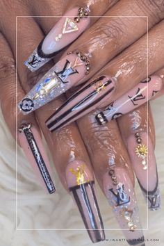 Louis Vuitton Nails Louis Vuitton Nail Designs, Long Nails Acrylic, Amazing Nail Art Designs, Coffin Nail Ideas, Louis Vuitton Nails, Amazing Nail Art, Different Nail Shapes, Lv Logo, Nail Games