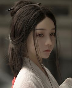 Characters Hairstyles, Ghost Lady, Japanese Goddess, Geisha Hair, Girls Natural Hairstyles, Japanese Hairstyle, Japan Girl, Retro Hairstyles, Boho Hairstyles