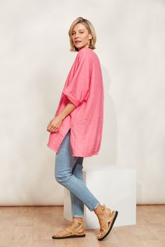 STYLE DETAILS: Enjoy carefree summer days in style with the Halcyon Relaxed Top, crafted from 100% linen. Its relaxed fit and contemporary tunic design, featuring high-side vents, ensure you stay cool and comfortable all season long. Pair it with matching linen shorts or loose pants for an effortless look perfect for soaking up the sun and embracing those relaxed summer vibes. FEATURES: Round neck Elbow-length sleeves Patch pocket High side vents Relaxed fit 100% Linen One Size Tunic Designs, Linen Bottoms, Unique Fits, Loose Pants, Mid Dresses, Denim Jean Jacket, Mid Length Dresses, Skirt Leggings, Linen Shorts