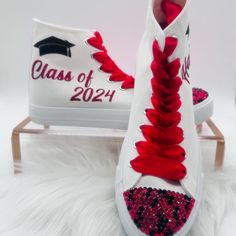 Powerful dreams, beautiful reality! Be prepared for an amazing day! Personalized sneakers for a special graduation outfit. Custom with name, rhinestones, and your favorite colors. Perfect Gift for Graduation, unique and memorable!🌟Includes🌟- Pick shoelace colors. - The toe top is covered with bright rhinestones.- On the sides of the shoe (right & left), the idea/name/date is printed in solid or glitter color.- The back has a delicate small bow and the year printed.🧡You will receive🧡- One pai Prom Red And Black, Winter Formal Shoes, Shoes For Prom, Personalized Sneakers, Bridal Sneakers, Gift For Graduation, Shoes Party, Shoes Hack