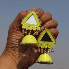 Quilling Gifts, Triangle Mirror, Unique Wedding Earrings, Girl Diaper Cake, Dulhan Mehndi, Pretty Jewelry Necklaces