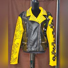 Azalea Wang Scouts Honor Moto Jacket, Nwt, Size 2x, Yellow & Black, Faux Leather, Color Blocked, Front Zip, Point Collar, Long Sleeves, Waist Length Silhouette, Stud Embellishments, 100% Polyurethane, Back Reads: “Live Fast, Play Hard, Make Money, Mandatory.” Measurements: P2p 26, Length 19 Yellow Long Sleeve Leather Jacket, Yellow Biker Leather Jacket For Winter, Yellow Leather Jacket For Spring With Long Sleeves, Yellow Long Sleeve Leather Jacket For Spring, Trendy Yellow Biker Jacket For Winter, Yellow Fitted Long Sleeve Biker Jacket, Yellow Biker Outerwear For Winter, Yellow Long Sleeve Biker Jacket For Fall, Yellow Fitted Biker Jacket