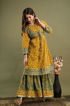 Cotton Sharara Designs, Sharara Ideas, Ethenic Wears, Kurti Outfit, Angrakha Dress, Plazo Set, Lace Dress Design