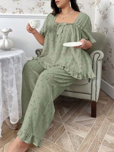 Verde Dulce Collar   Plantas,Estampado Integral Conjunto Pantalón Embellished No-Elástico Todo Fairycore Pajamas, Diy Pajama Set, Green Two Piece, Print Pant, Sewing Circles, Green Cute, Linen Pajamas, Plus Size Pajamas, Tulip Print