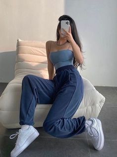 Elegante Casual, Lazy Day Outfits, Chill Outfits, Outfit Goals, Casual Style Outfits, Trousers Women, Pretty Outfits, Fashion Inspo Outfits