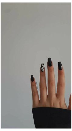 Halloweenský Makeup, Natural Acrylic Nails, Kutek Disney, Cow Nails, Easy Nails, Edgy Nails, Grunge Nails, Nail Swag