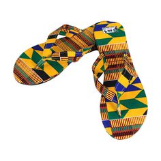 Picture of Kente Print Sandals Ghana Fabric, Basic Sandals, Kente Print, African Accessories, Natural Body Care, Sunny Weather, Body Oils, African Wedding, African Culture