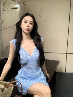 TAVIMART - Floral Print Plunging Neckline Tank Dress with Lace Patchwork Blue Above Knee Mini Dress for Women Y2k Slim Sexy Clothes 1Measurement In CM size Waist(cm) Bust(cm) Length(cm) Hips(cm) Weight(kg) S 75 79 57 93 40kg-47.5kg M 76 80 58 94 47.5kg-55kg L 77 81 59 95 55kg-62.5kg XL 78 82 59.5 96 62.5kg-67.5kg V-neck Mini Dress With Lace Patchwork For Night Out, Blue Mini Dress With Lace Patchwork, Fitted Mini Dress With Floral Patchwork, Y2k V-neck Mini Dress For Summer, Blue Floral Print V-neck Mini Dress, Mini Cami Dress, Long Sleeve Knit Dress, Mini Dresses For Women, Evening Attire