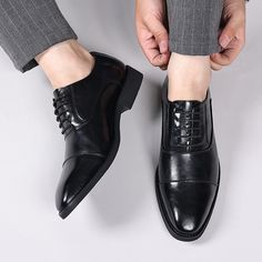 Occasion : Office Career Shoes Type : Derby Shoes Fit : Fits true to size, take your normal size Season : Spring/Autumn Model Number : 80384 Closure Type : Lace-up Pattern Type : Solid Lining Material : PU Insole Material : PU Outsole Material : Rubber Toe Shape : Pointed toe Upper Material : Split Leather Brand Name : NoEnName_Null Department Name : ADULT size : 38-44 Tips: 1. This is NOT Standard EUR \ US Size.  2. The foot length is the only standard for customers to choose the right size. 3. Mens Business Shoes, Formal Business, Mens Shoes Casual Sneakers, Oxford Shoes Men, Business Shoes, Popular Shoes, Leather Dress Shoes, Breathable Shoes, Mens Formal