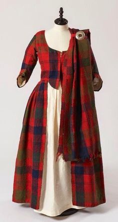 Fraser wedding gown, 1780s. Iverness Museum. Scottish Costume, Scottish Dress, 18th Century Clothing, 18th Century Fashion, Period Outfit, Century Clothing, Diana Gabaldon