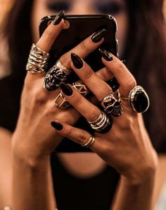 Hands Full Of Rings, Witchy Jewelry Aesthetic, Edgy Rings Aesthetic, Lots Of Rings, Dope Jewelry Accessories, Grunge Jewelry, Nail Ring, Dope Jewelry, Jewelry Lookbook