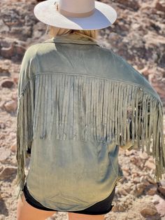 Fringe with Benefits shacket – The Feisty Bull Boutique Oversized Long Sleeve Fringe Outerwear, Oversized Tassel Outerwear For Fall, Spring Suede Fringe Outerwear, Spring Suede Outerwear With Fringe, Cropped Graphic Tees, Boutique Homes, Suede Fringe, Tank Top Long Sleeve, Kimono Jacket