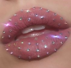 Creative Lip Makeup, Irredescent Aesthetic, Rhinestone Aesthetic, Lip Art Makeup, Unique Makeup, Dope Makeup, Creative Eye Makeup, Creative Makeup Looks