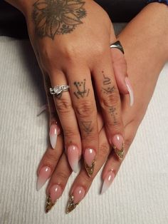 Natural Stilleto Nail, Almond Stiletto Nails, Flamingo Nails, Lipstick Nails, Nails Stiletto, Sassy Nails, Nails Design With Rhinestones, Acrylic Nails Coffin Pink