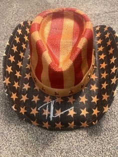 Tim signed this cowboy hat for me in Nashville, Tennessee about a year ago during an award show. This hat is a size Adult medium to large. This item comes with a letter of verification stating when and where it was signed along with the photo you see in the ad of Tim signing. Let me know if you have any questions and thank you for looking at my items. Western Style Sun Hat For Rodeo, Country Style Cap For Western-themed Events, Country Style Cap Straw Hat For Country Events, Western Style Straw Cap For Country Events, Adjustable Americana Hat For Rodeo, Adjustable Patriotic Hat For Rodeo, Americana Rodeo Hat With Curved Brim, Adjustable Americana Hats For Country Events, Americana Curved Brim Hat For Rodeo