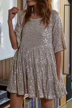 Details: Material: Blending Style: Casual Pattern Type: Solid Element: Sequins Neckline: O Neck Silhouette: One Step Skirt Sleeve Length: Short Sleeve Dresses Length: Mini Fit Type: Loose Clothing Length: Short Type: Solid Color Size(in) Bust Dresses Length S 43.3 33.5 M 45.3 33.9 L 47.2 34.3 XL 49.2 34.6 Tips:Due to the many variations in monitors, the color in the image could look slightly different, please take physical design and color shall prevail.Please allow 0.4"-1" differs due to manual Pleated Party Dress, Loose Mini Dress, Loose Clothing, 파티 드레스, Dress Women Elegant, Skirt Short, Mini Robes, Loose Outfit, Sleeve Dresses