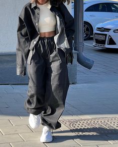 Streetstyle Outfit Ideas, Fitness Wear Outfits, Diy Vetement, Oversized Streetwear, Streetstyle Fashion, Streetwear Fashion Women, Moda Vintage